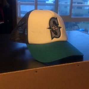 Women’s mariners baseball hat